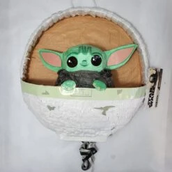 Piñata Star Wars Grogu Baby Yoda 3D -fiestafacil Ventas 0040979 pinata star wars grogu baby yoda 3d